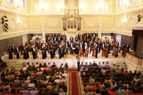 Триумфальный концерт Ростовского академического симфонического оркестра состоялся в Санкт-Петербурге
